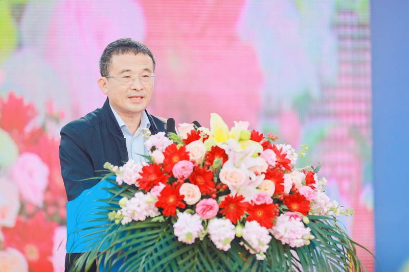 何小鹏讲话.jpg