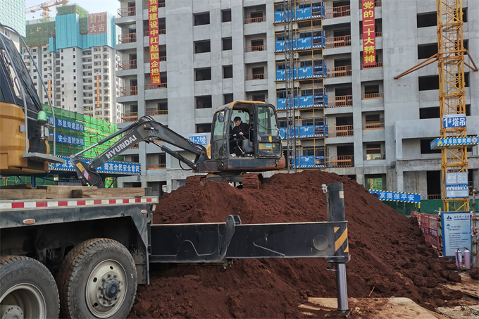 海南一建.jpg