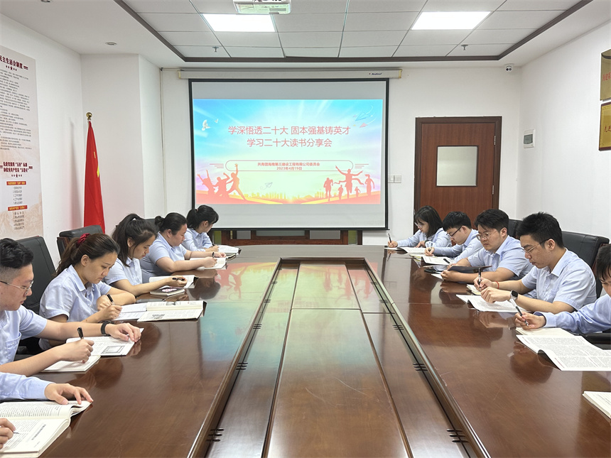 青年悟照片.jpg