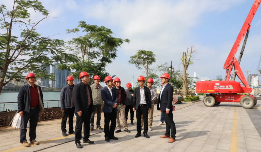 海南建投集团领导到所属企业承建项目开展新春慰问和安全检查.png