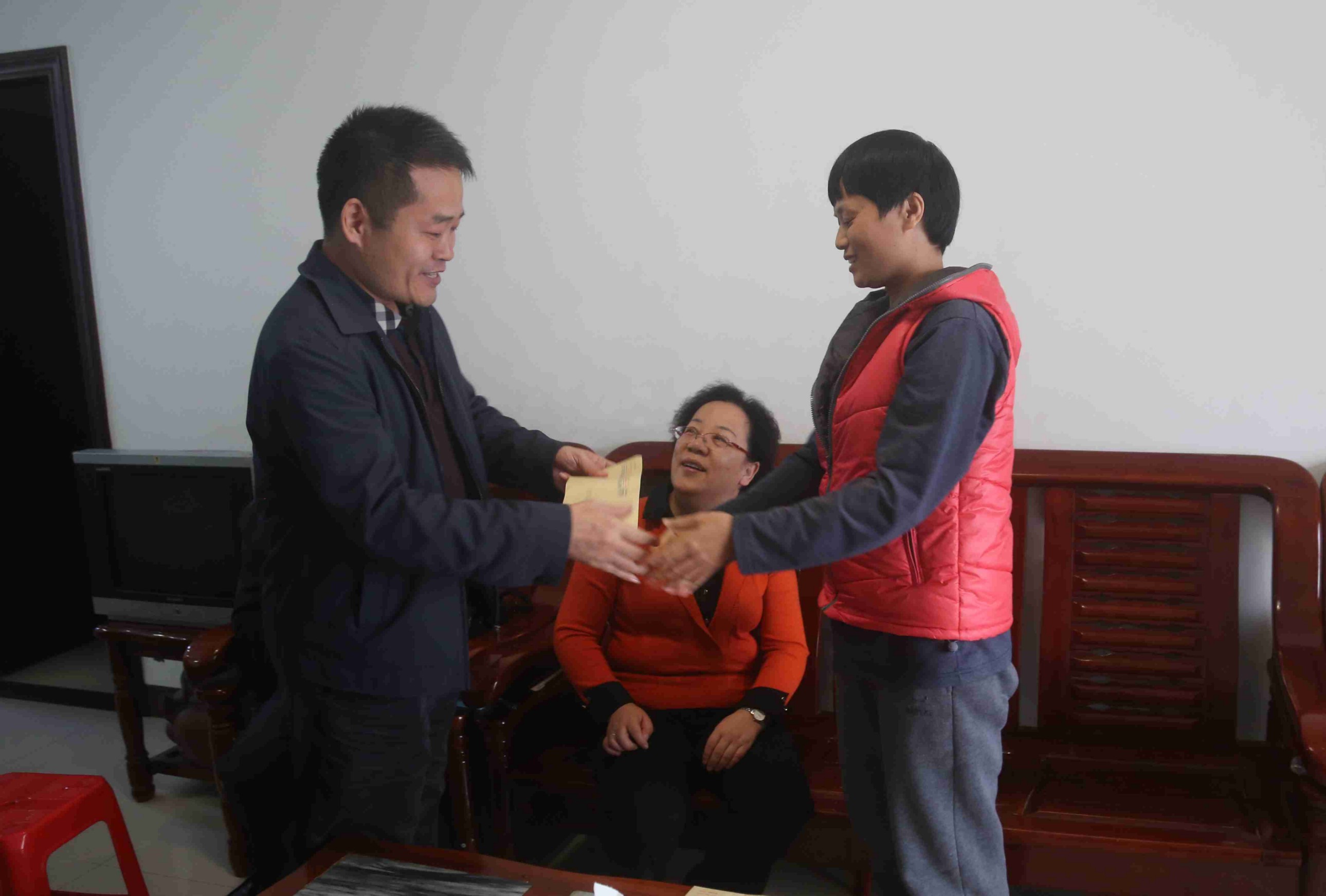 图片关键词