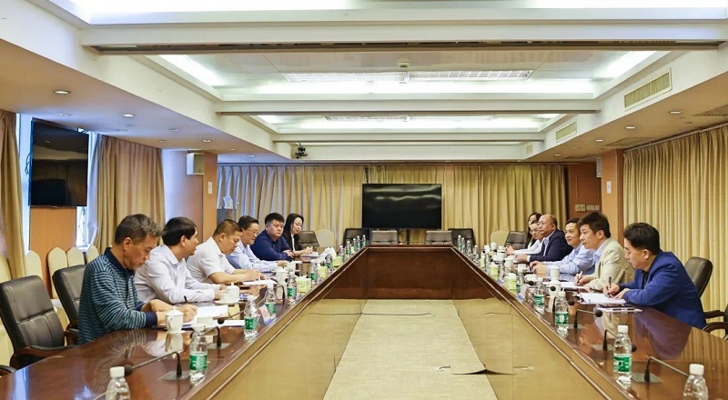 会议现场.jpg