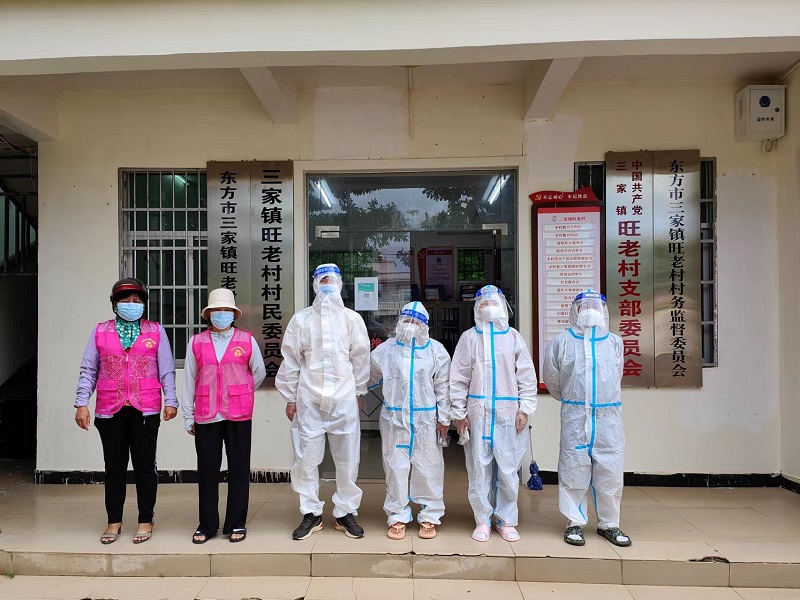 集团公司派驻东方市旺老村乡村振兴队员符何庆.jpg