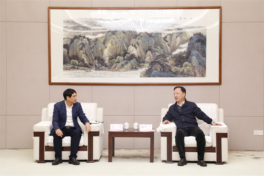 易伟与中铁上海工程局集团.png