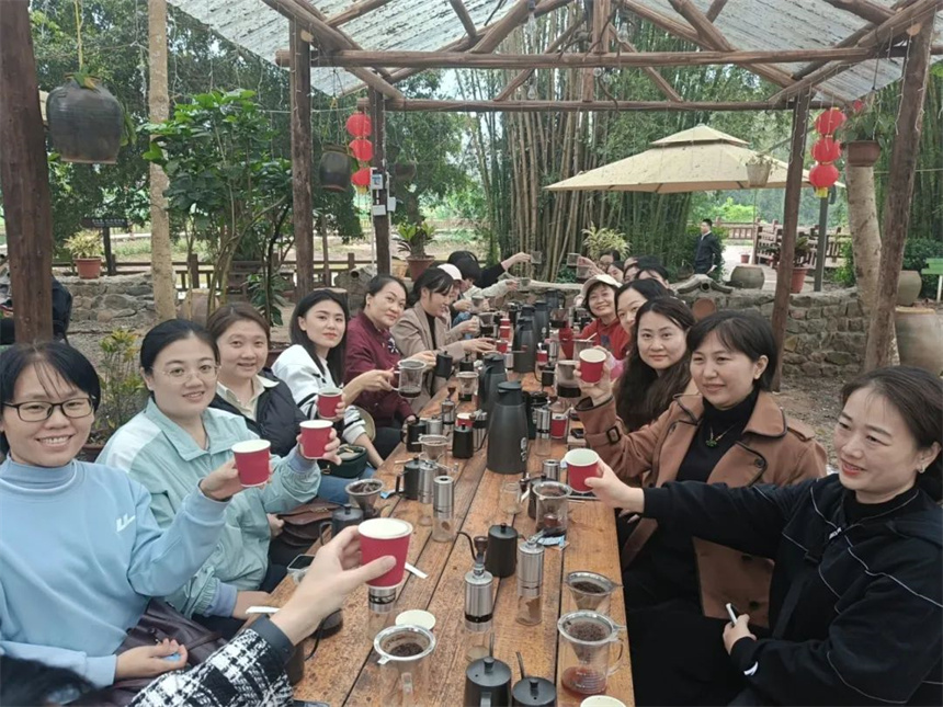 集团2.jpg