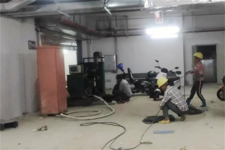 对电力线路进行全面检查和维修.jpg