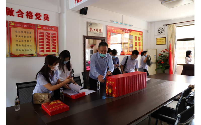 请上传图片