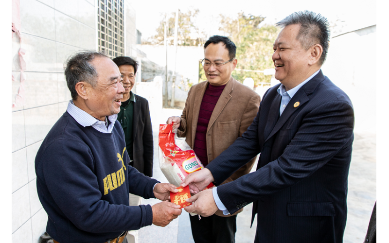 请上传图片